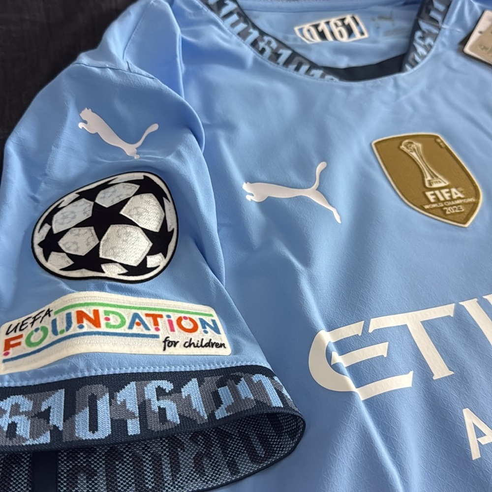 Manchester City #9 Erling Haaland 2024-25 Puma Home Player Edition Jersey - Picture 5 of 13